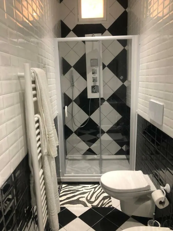 Camaldoli House Apartment Milan